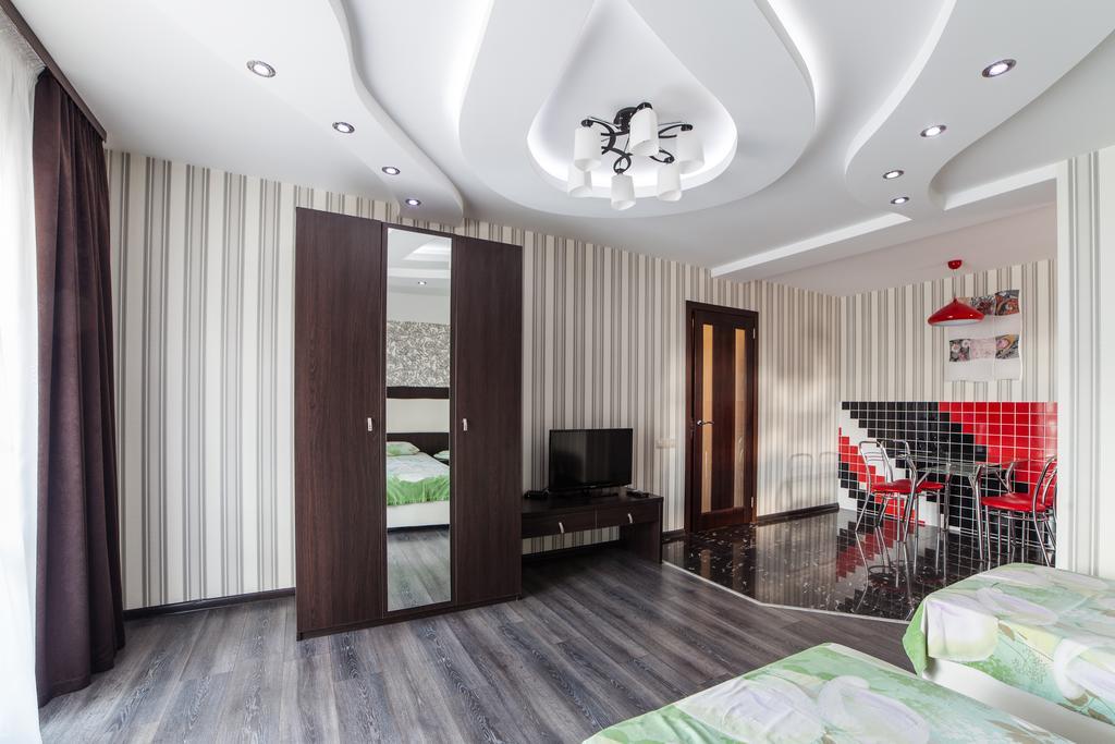 Home Comfort Livoberezhna Iec Kiev Exteriör bild