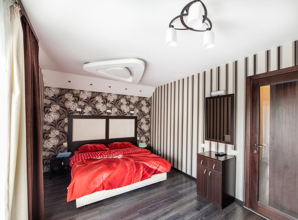 Home Comfort Livoberezhna Iec Kiev Exteriör bild