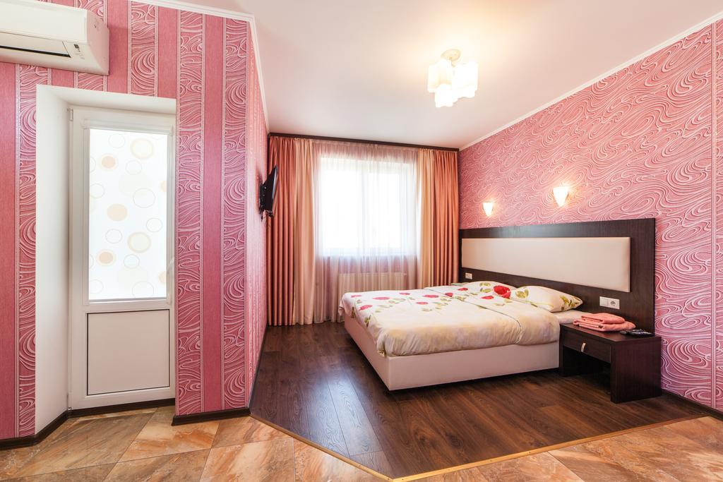 Home Comfort Livoberezhna Iec Kiev Exteriör bild