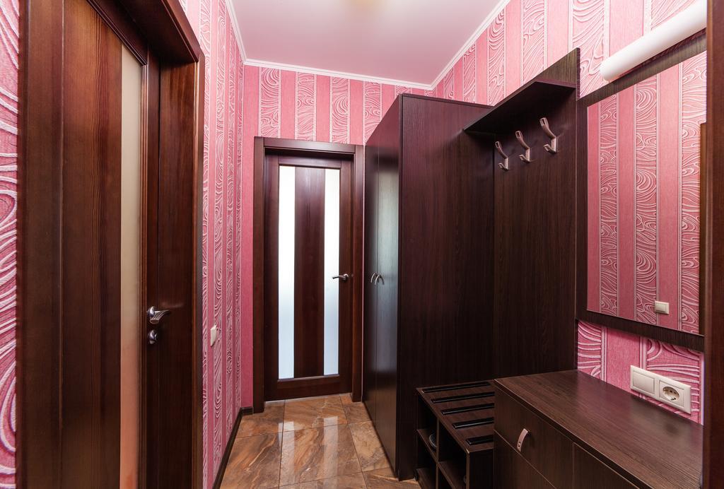 Home Comfort Livoberezhna Iec Kiev Exteriör bild