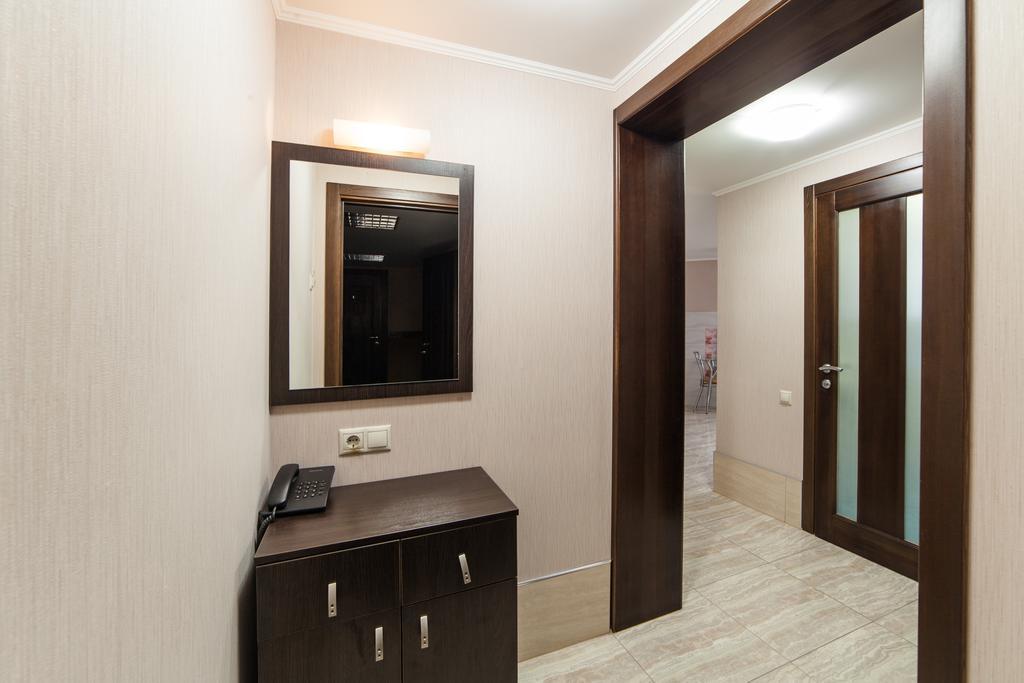 Home Comfort Livoberezhna Iec Kiev Exteriör bild